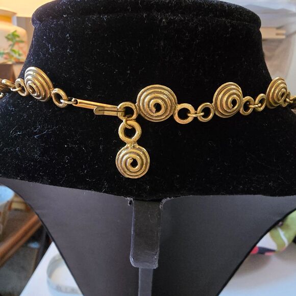 Vintage Goldette Gilt & Amethyst Crystal Waterfall Statement Necklace - Picture 5 of 5